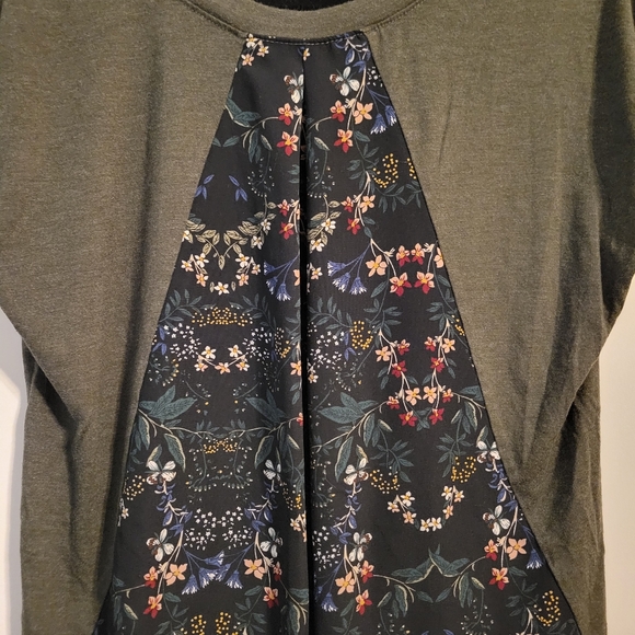 Kayleigh olive green short sleeve shirt size large - Picture 4 of 4